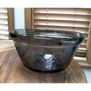Glass mixing bowl with floral design/ pewter color. EUC.